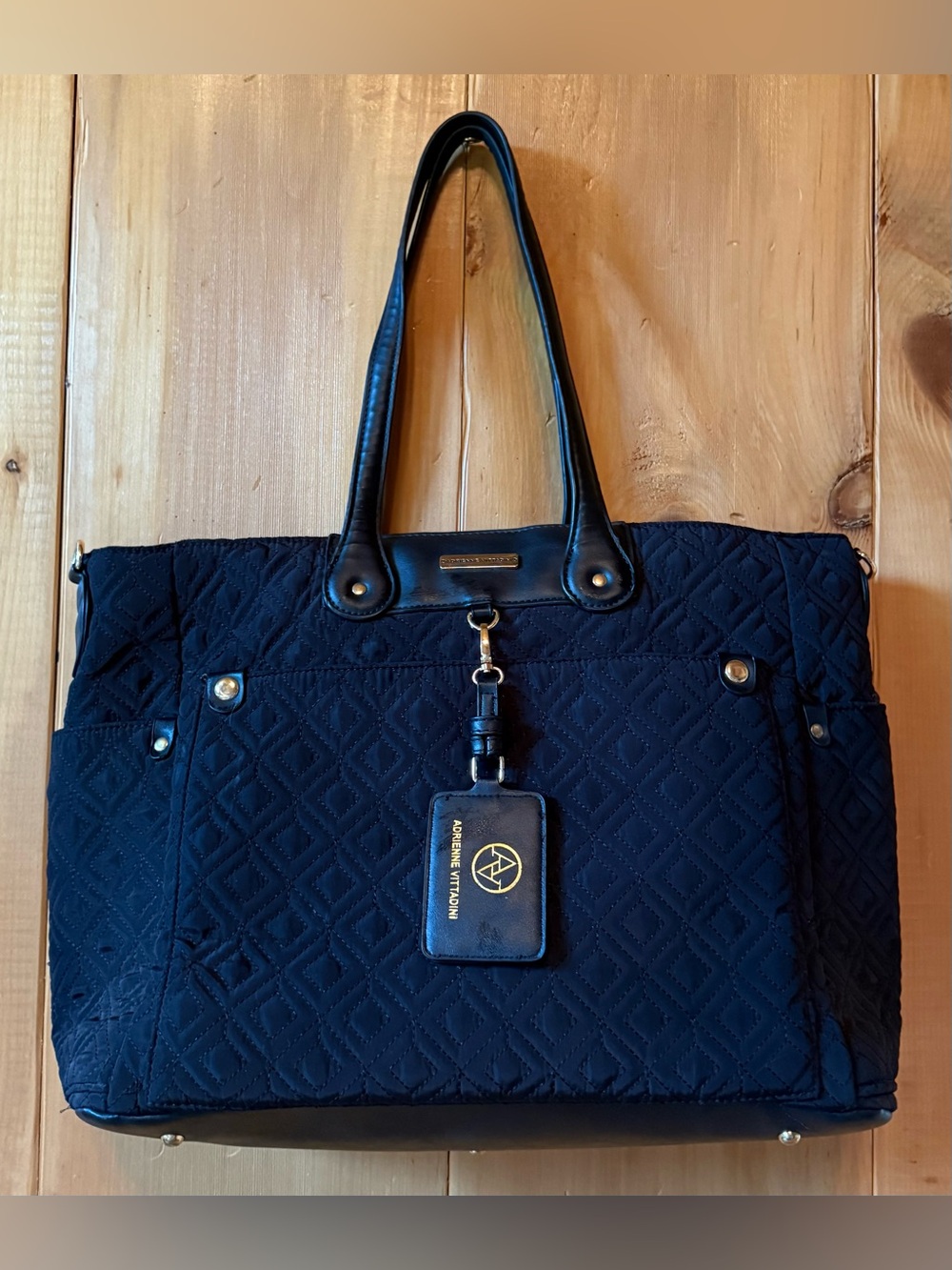 Adrienne Vittadini large tote bag with padded laptop sleeve.